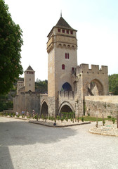Fototapeta na wymiar Pont Valentré Cahors