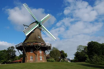 Windmühle,Wolken, Midlum