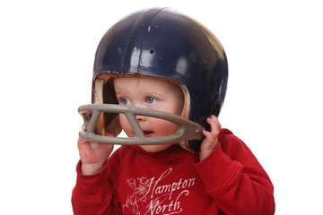 Kleinkind mit Football Helm