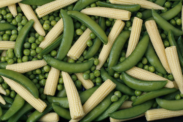 lot of peas and baby corn background