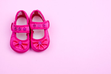 a pair of baby shoes
