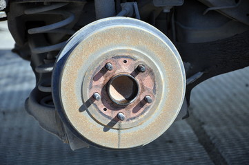 Brake drum of the car © Basthamp