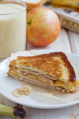 Banana, ham and cheese sandwich for breakfast