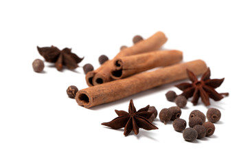 Cinnamon sticks, anise stars and black peppercorns