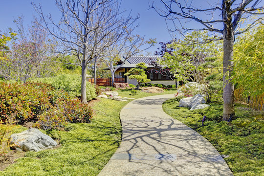Japanese garden in San Diego with walking path.