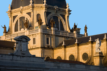 Fototapeta na wymiar Almudena Cathedral in Madrid