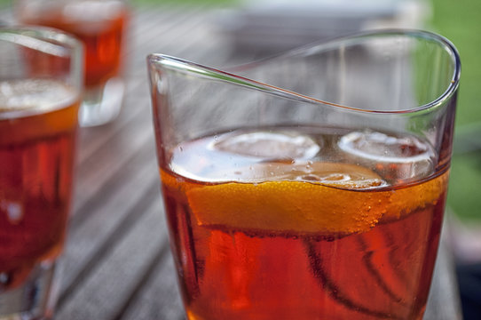alcohol cocktail-summer drinkk-red liquor