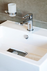 modern bathroom sink in white ceramic