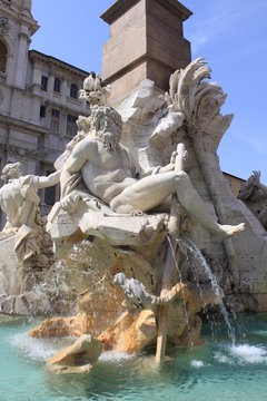 Fontaine des Quatre-Fleuves, place Navone &agrave; Rome - Italie