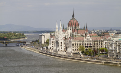 Obraz premium parlamento di budapest
