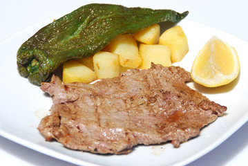 PLATO DE FILETE DE CARNE DE TERNERA