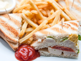 Sandwich with chicken