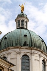 Fototapeta na wymiar Montichiari - Katedra