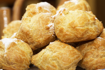 deliciours cakes for tea