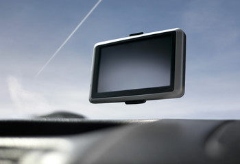 Navigationsgerät in einem Auto