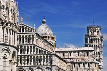 Pisa, piazza dei miracoli e torre