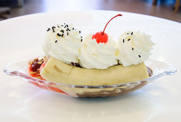 Banana boat ice cream