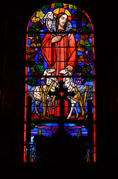 Vitrail de la chapelle miraculeuse Notre-Dame de Rocamadour