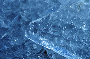 Glace bullée