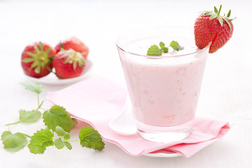 frischer Erdbeershake
