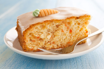 frischer Möhrenkuchen