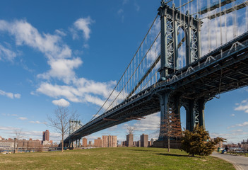 Obraz premium New York Manhattan Bridge z Brooklynu