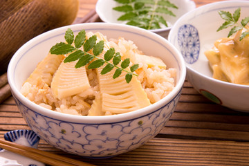 タケノコご飯