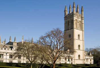 Fototapeta na wymiar Wielka Wieża Magdalen College, Oxford