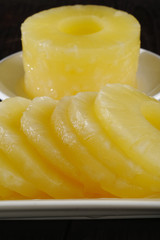pineapple slices