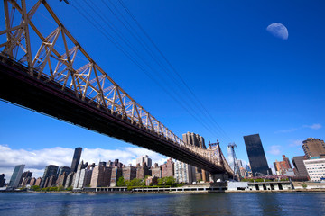 Queensboro Bridge with Manhattan skyline, New York City