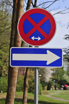 Schild Einbahnstra&szlig;e