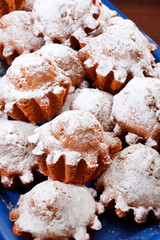 cakes with sugar powder