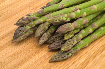 Green asparagus
