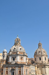Fototapeta na wymiar Cathedrals in Rome, Italy