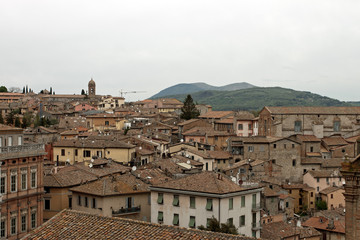 Fototapeta na wymiar Panoramiczny widok miasta Perugia