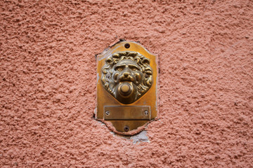 Antico campanello