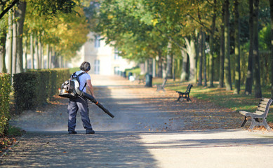 Jardinier municipal-6552