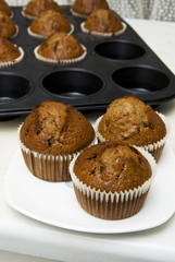 Gingerbread muffins in cups