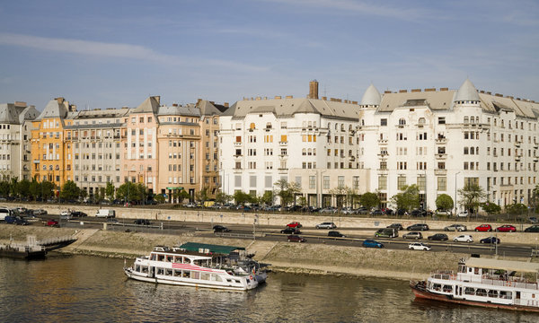 riva del danubio a budapest