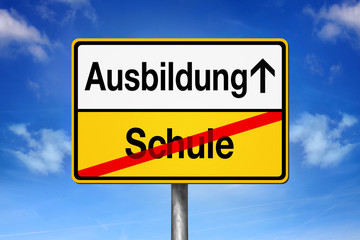 Ausbildung und Schule