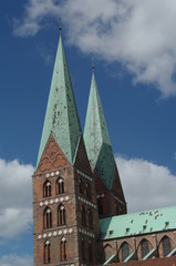 Obraz premium Lübecker Marienkirche Hochformat
