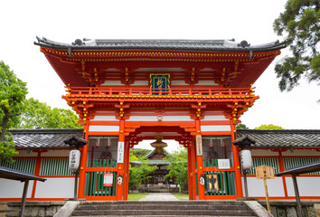 京都　新日吉神宮　楼門