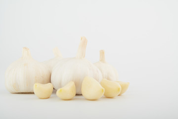fresh single garlic group with cloves