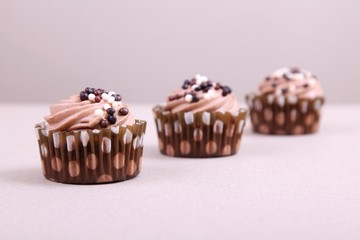 chocolate cupcakes