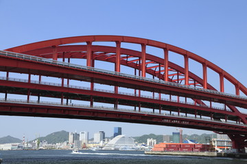 神戸大橋とプレジャーボート