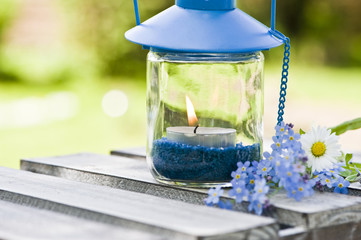 Garden lantern © DoraZett