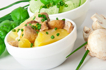 potatoes with mushrooms