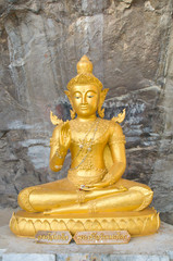 Wat phrabuddhachay Saraburi, Thailand