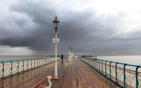 penarth pier