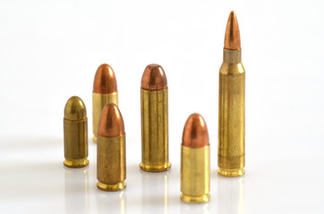 Cartouches, guerre et banditisme